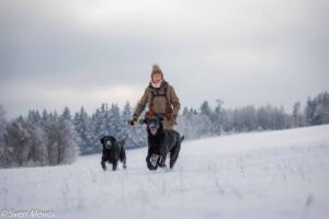 11.01.2026 Conny und Hunde im Schnee, Schmidt